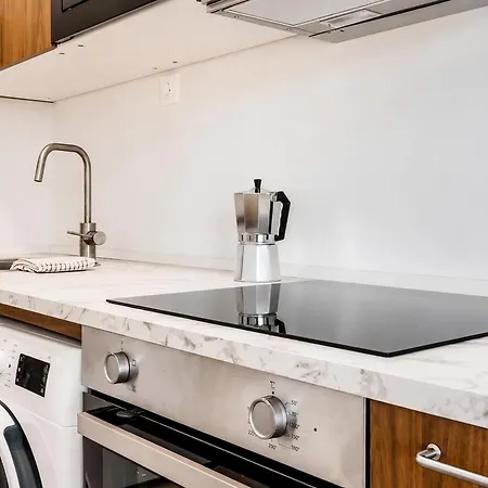 Apartmán Ah2b - Modern Near Town *